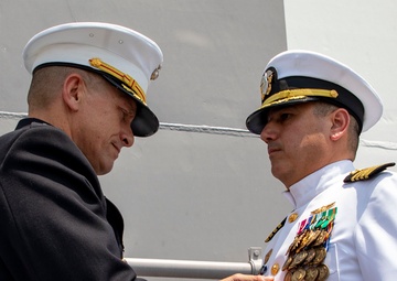 USS Makin Island Changes Command