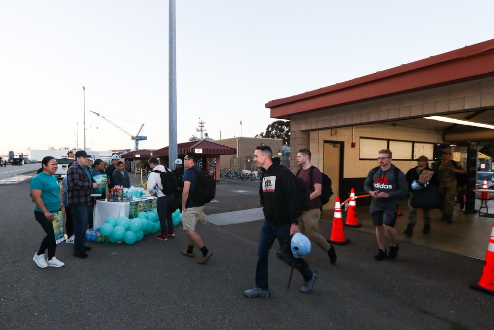 USS Abraham Lincoln SAPR VA team members promote sexual assault awareness