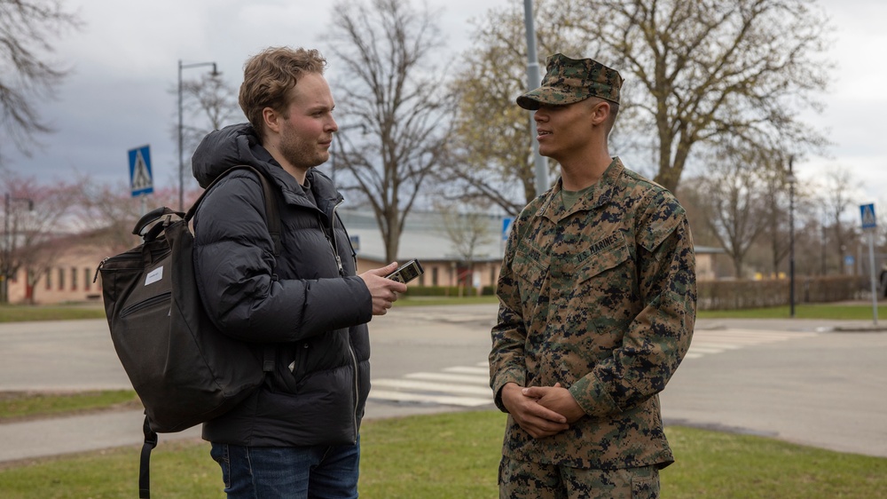 Maj. Gen. Worth Visits Marines with 2d CEB in Sweden