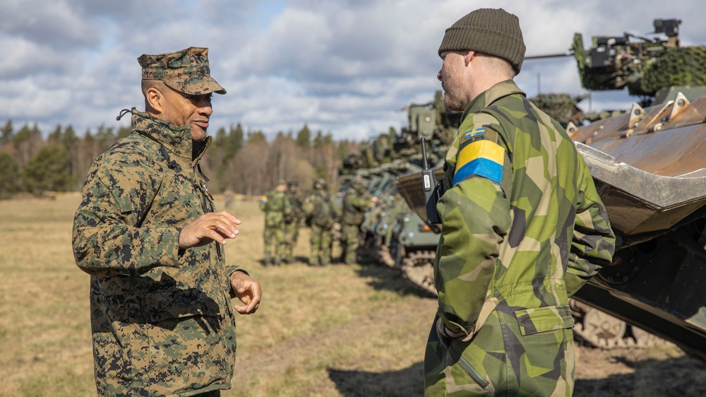 Maj. Gen. Worth Visits Marines with 2d CEB in Sweden