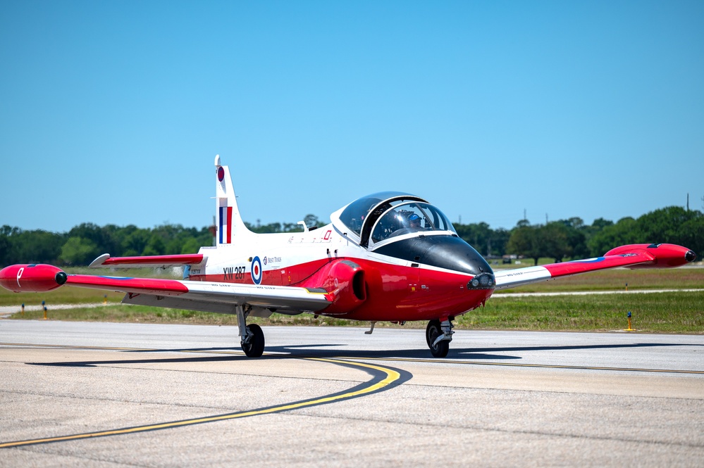 SOMS athletes meet the Thunderbirds, watch air show practices