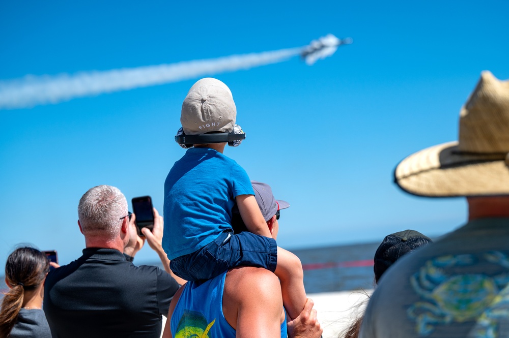 SOMS athletes meet the Thunderbirds, watch air show practices