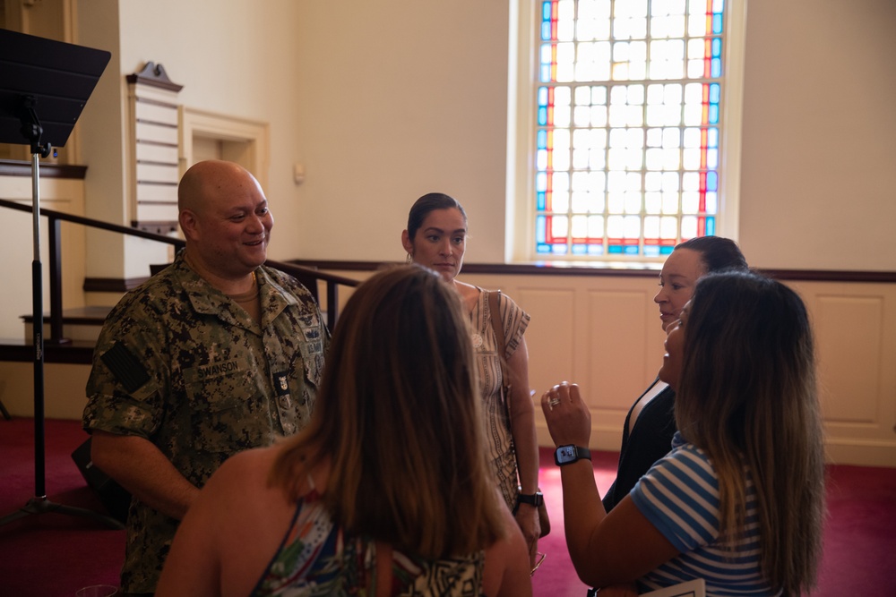 George Washington Hosts Family Meet and Greet