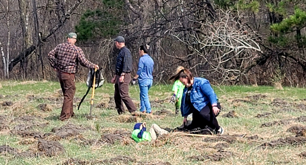 Fort McCoy community plants more than 500 trees for 2023 Arbor Day event