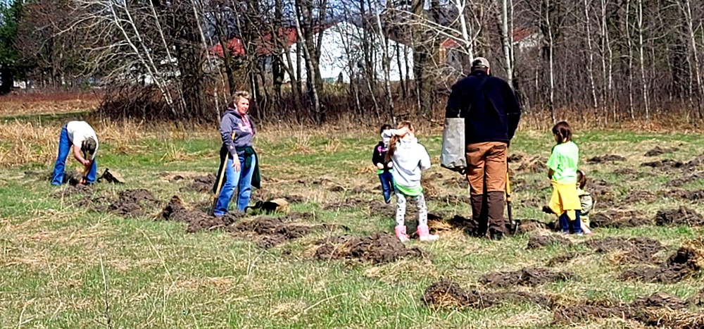 Fort McCoy community plants more than 500 trees for 2023 Arbor Day event