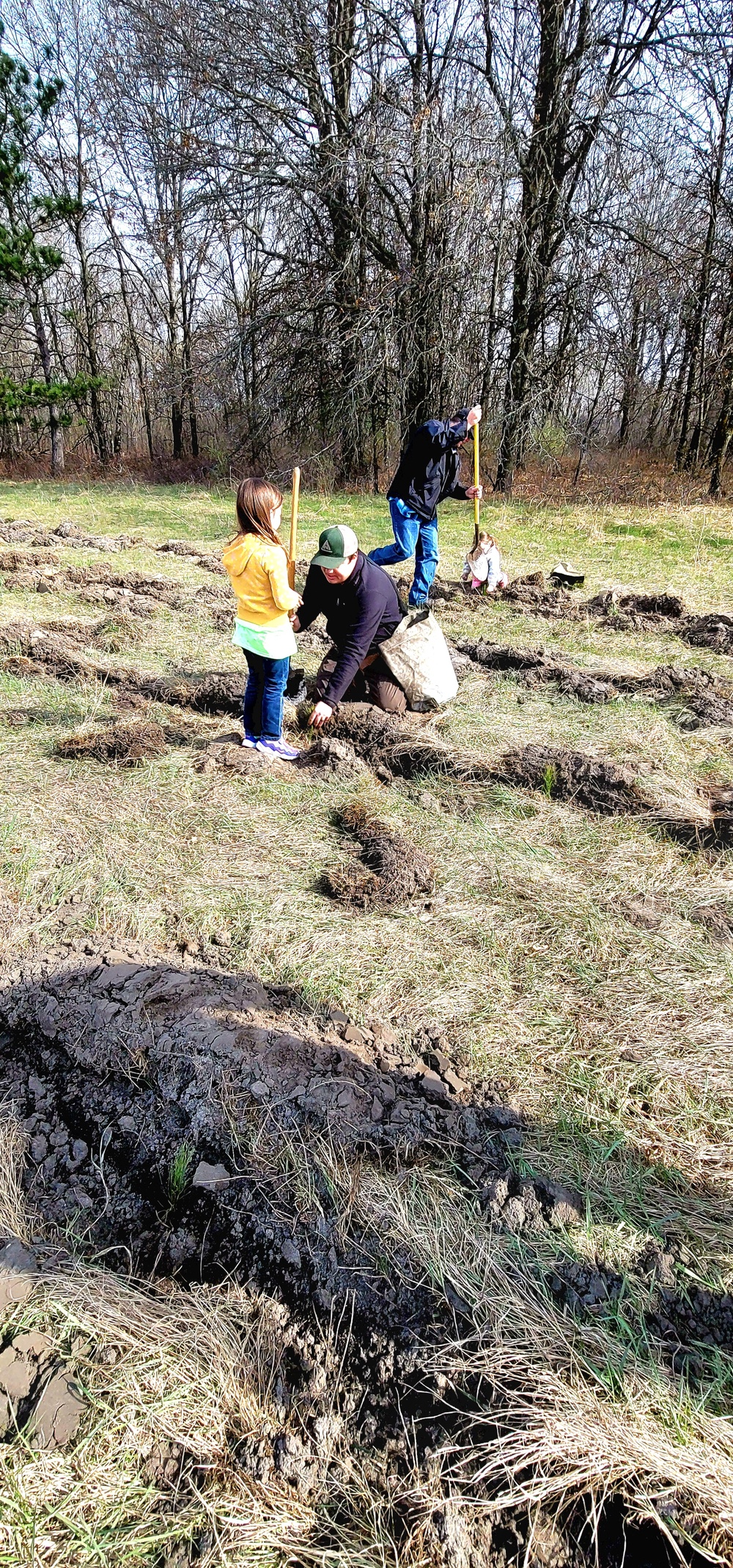 Fort McCoy community plants more than 500 trees for 2023 Arbor Day event