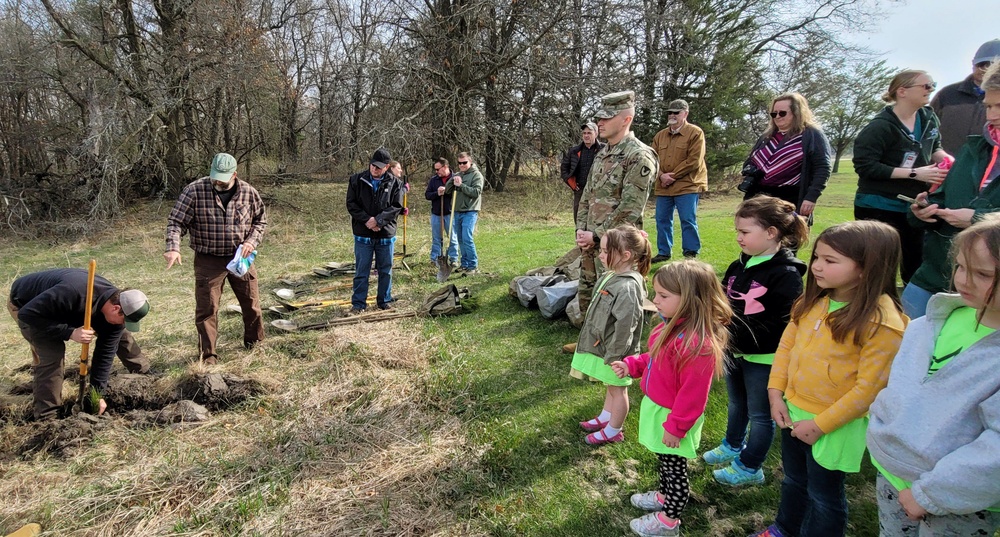 Fort McCoy community plants more than 500 trees for 2023 Arbor Day event