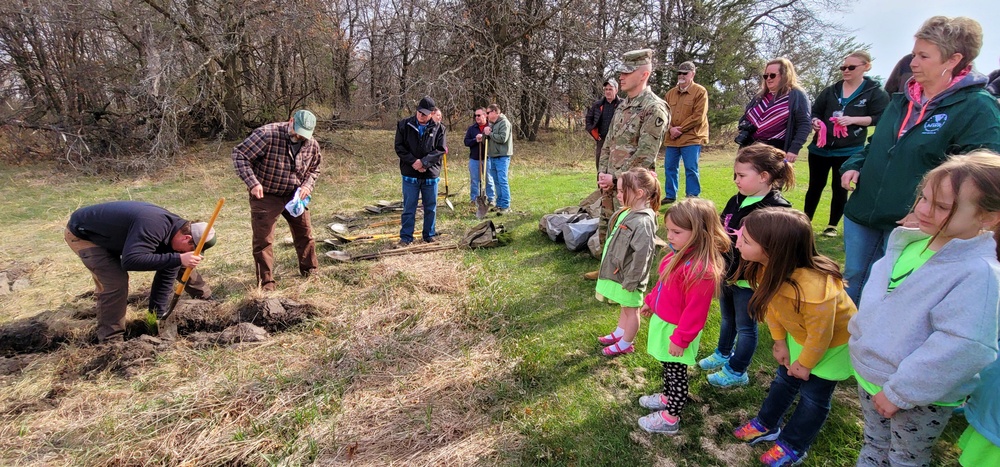 Fort McCoy community plants more than 500 trees for 2023 Arbor Day event