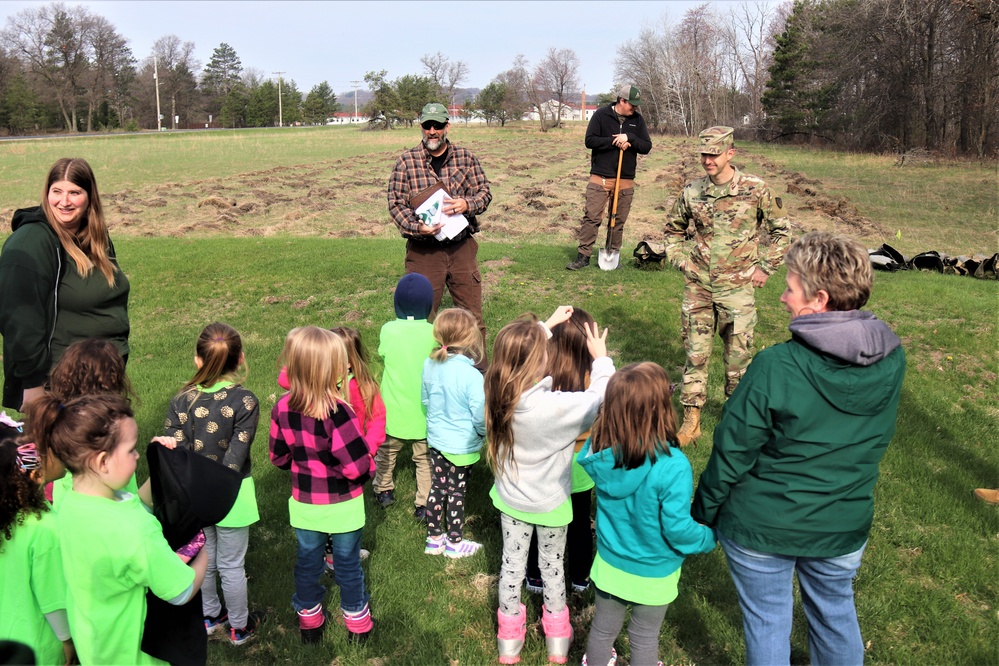 Fort McCoy community plants more than 500 trees for 2023 Arbor Day event