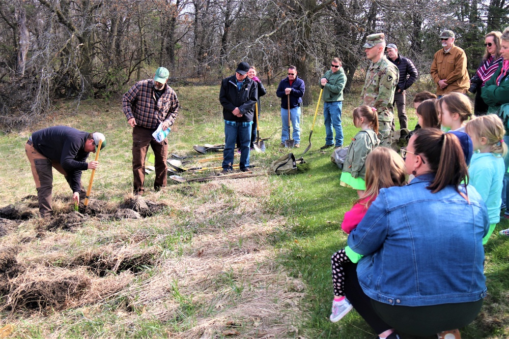 Fort McCoy community plants more than 500 trees for 2023 Arbor Day event