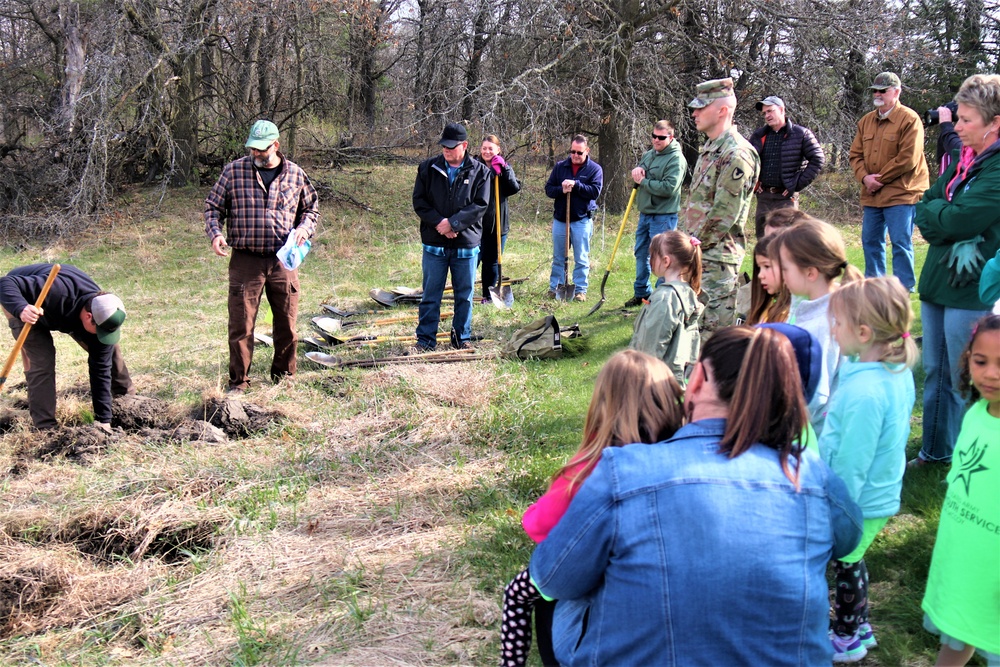 Fort McCoy community plants more than 500 trees for 2023 Arbor Day event