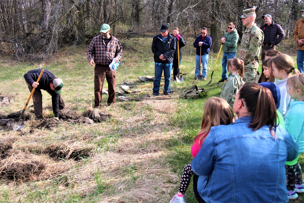 Fort McCoy community plants more than 500 trees for 2023 Arbor Day event