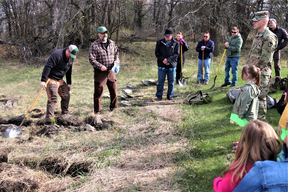 Fort McCoy community plants more than 500 trees for 2023 Arbor Day event