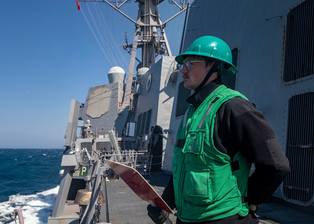 USS John Finn Conducts Replenishment-at-Sea with USNS Tippecanoe