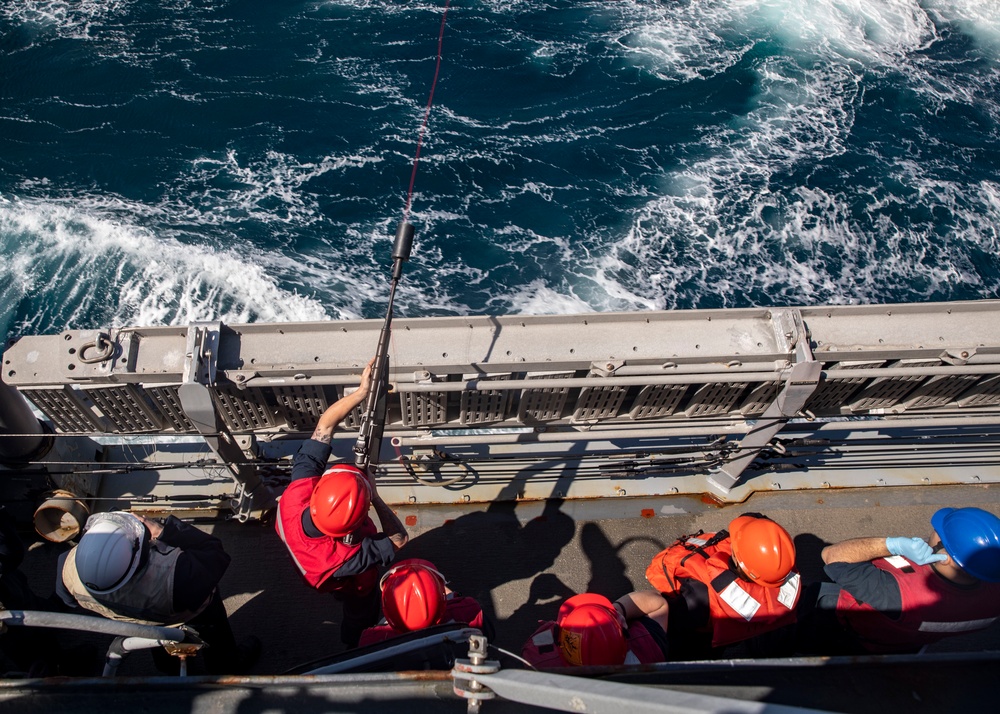 USS John Finn Conducts Replenishment-at-Sea with USNS Tippecanoe