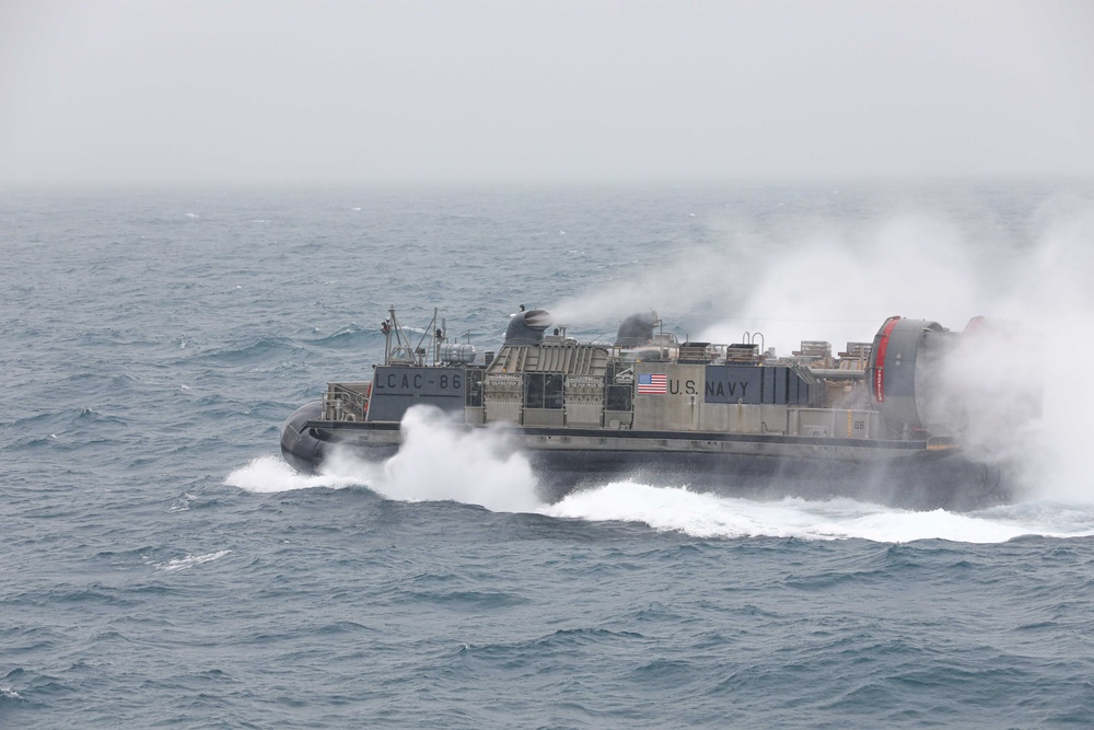 USS Carter Hall Conducts LCAC Operations, Wraps Up ARGMEUEX