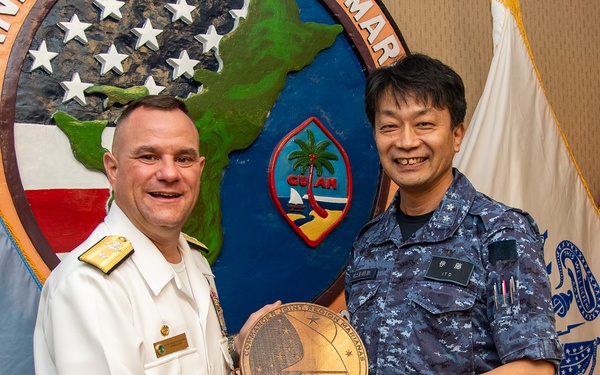 JMSDF RADM Ito Visits JRM