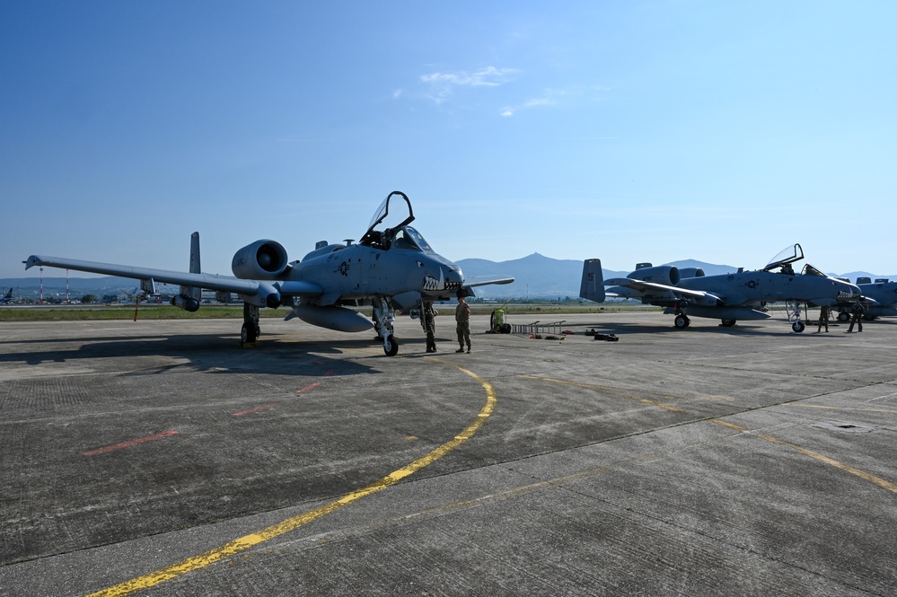 442d Fighter Wing A-10s launch for first missions of DEFENDER 23