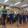 MARINE BAND INSTRUCTS LOCAL ELEMENTARY SCHOOL BAND/海兵音楽隊、小学校吹奏楽部を指導