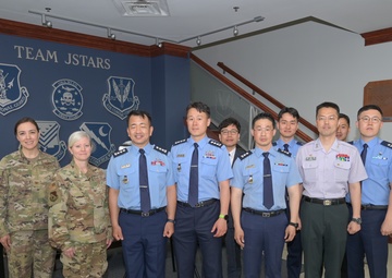 Republic of Korea Air Force Visits Team Joint STARS