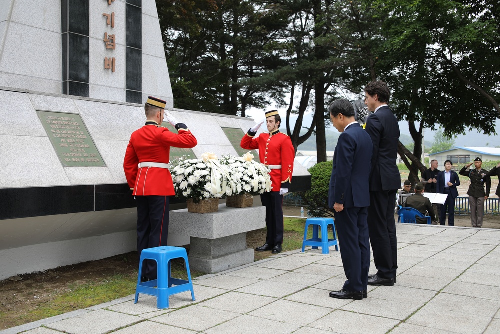 Canadian Prime Minister Honors the Fallen in Korea