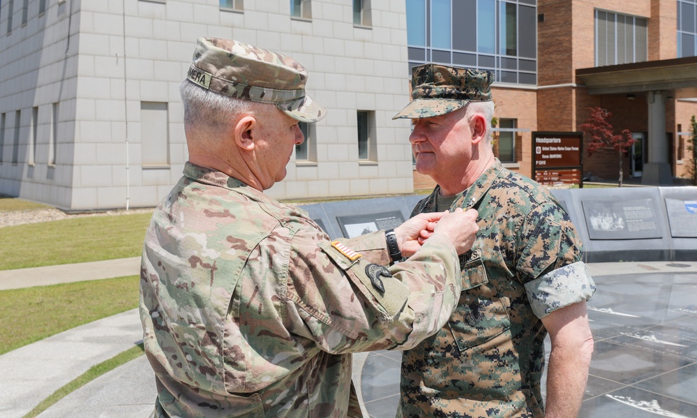 Marine Corps Major General Receives Defense Superior Service Medal
