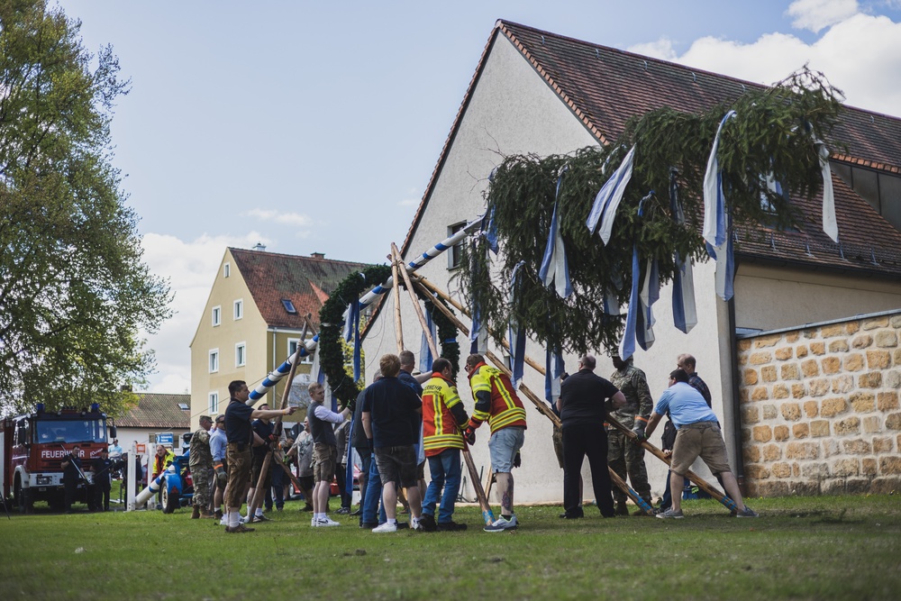 Grafenwoehr Maypole Festival