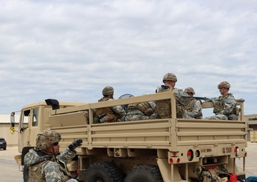 1st Cavalry Division Tests Multi-Domain Capability During Warfighter Exercise