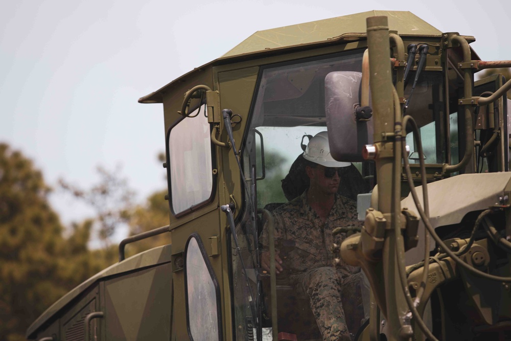 26th MEU Finalize Fire Base