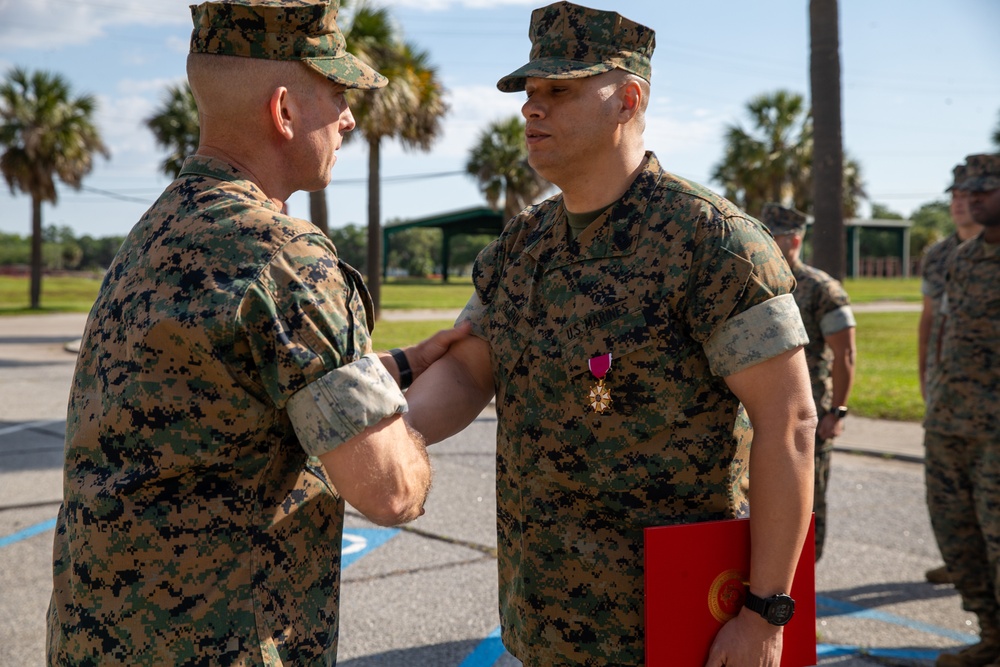 6th Marine Corps District Marines recognized for meritorious service