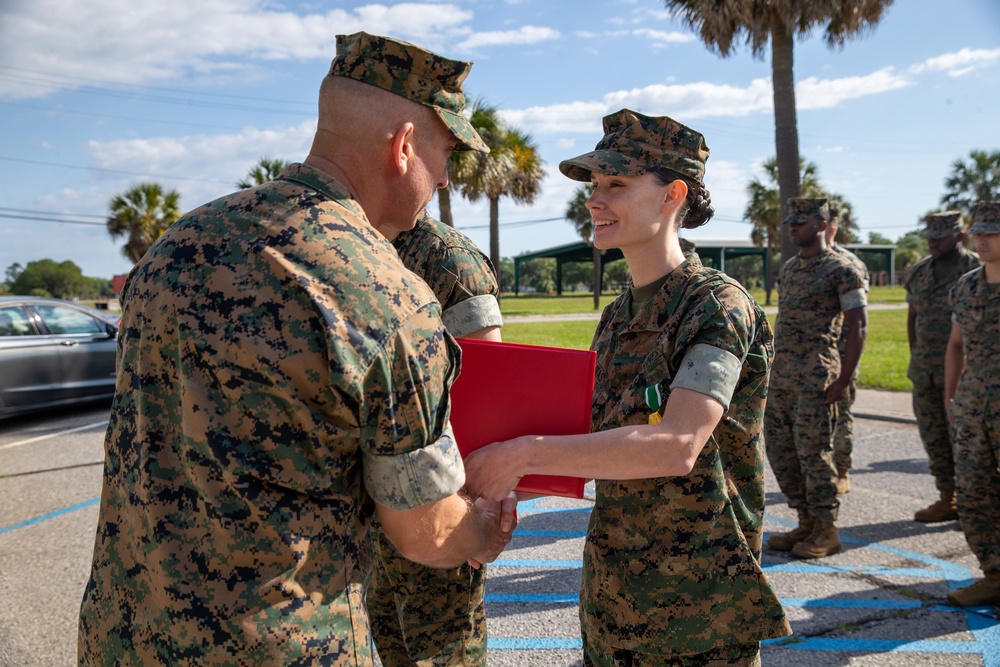 6th Marine Corps District Marines recognized for meritorious service