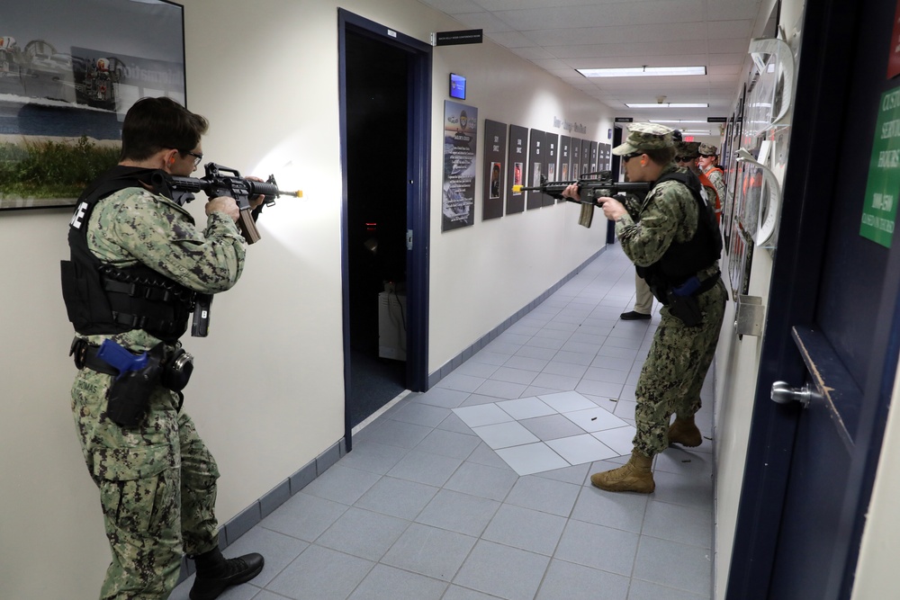 Naval Special Warfare Group Four Hosts Active Shooter Drill