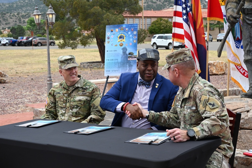 Senior mission commander signs Team Huachuca Strategic Plan to focus on modernization