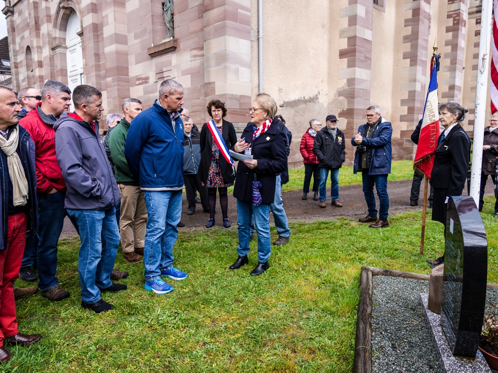 Dogface Soldiers Visit Memorial