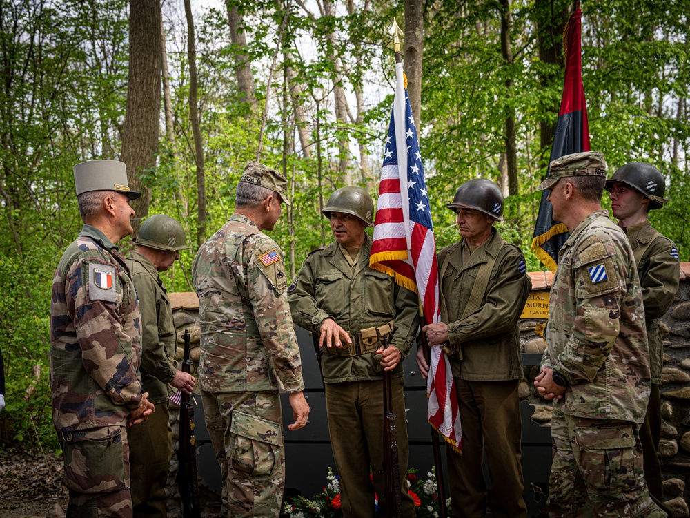 Dogface Soldiers Visit Audie Murphy Memorial at Colmar