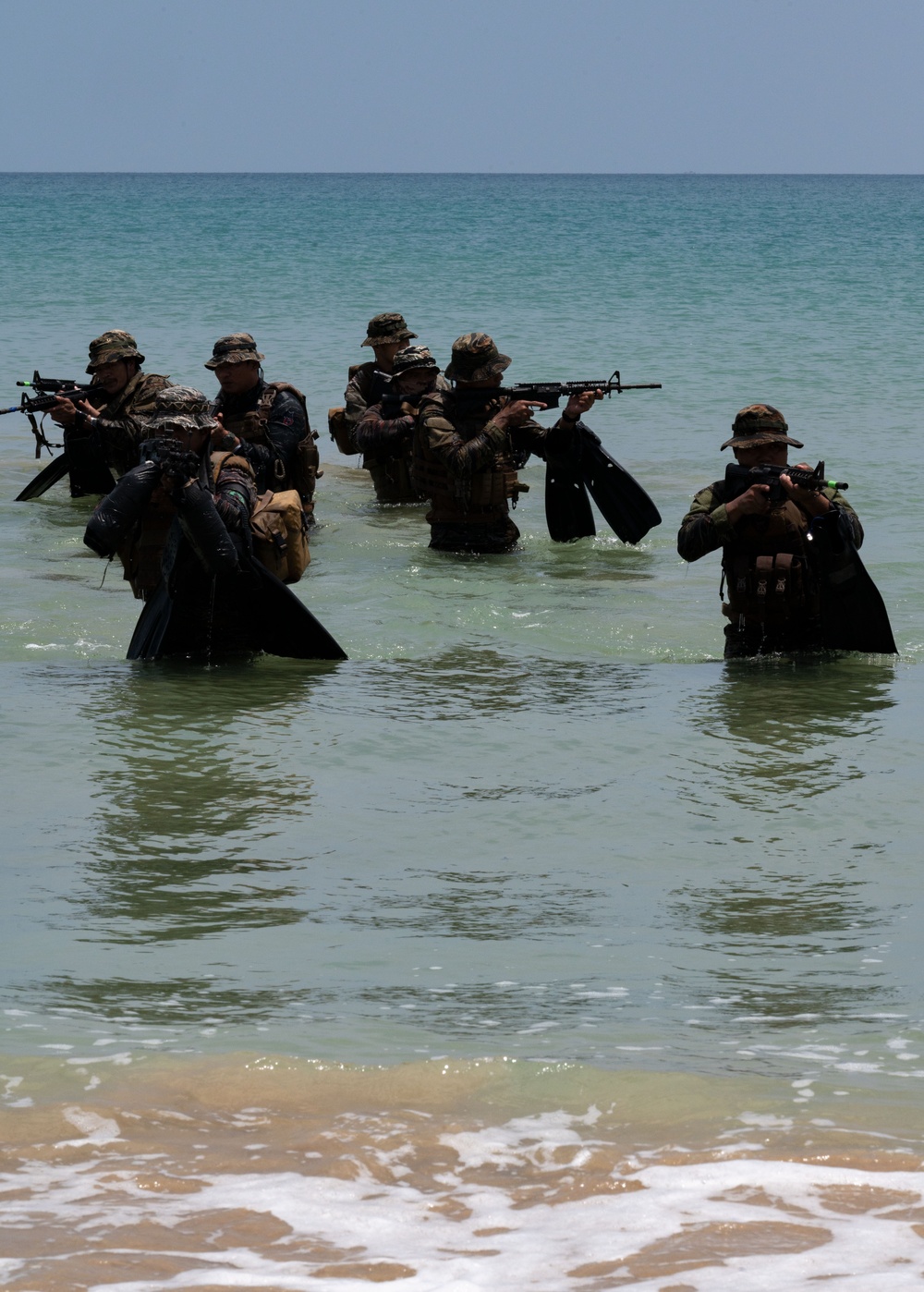 Balikatan 23 | US, Philippine practice amphibious beach approaches