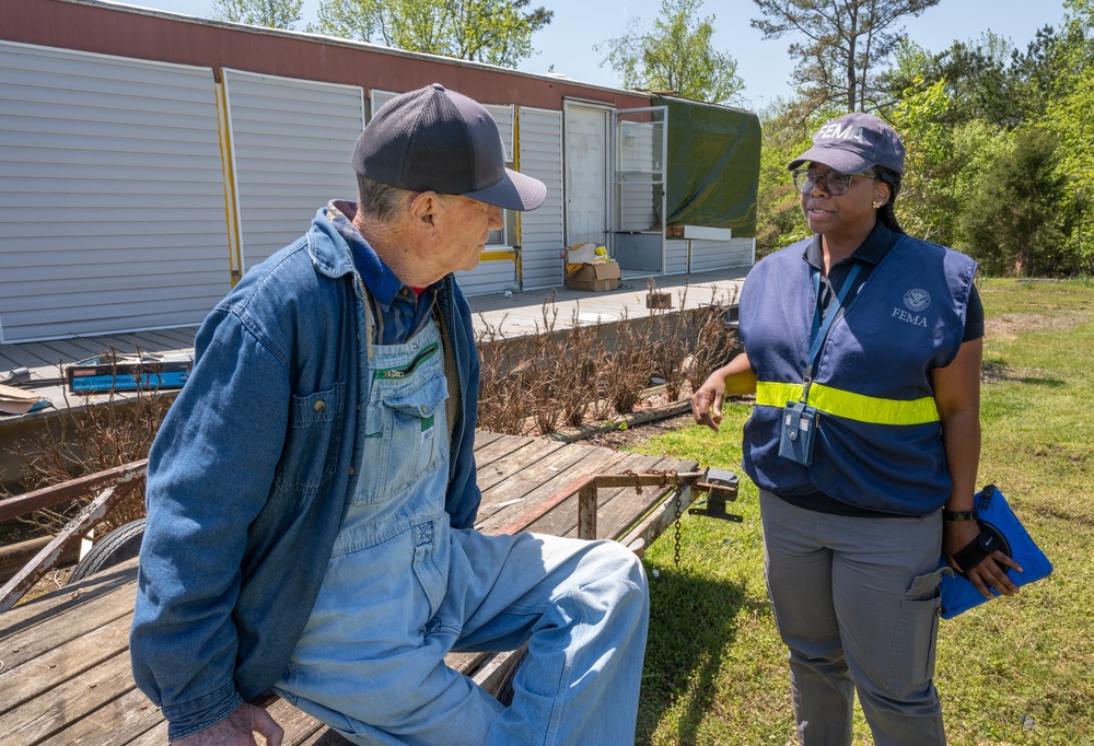 FEMA Disaster Survivor Assistance Team Canvasses Neighborhood in Glendale