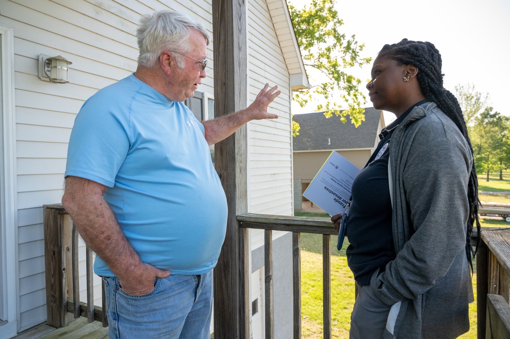 FEMA Disaster Survivor Assistance Team Canvasses Neighborhood in Glendale