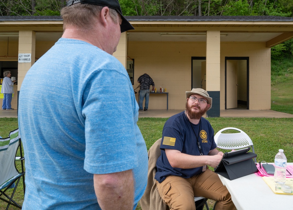 FEMA Disaster Survivor Assistance on Hand at Fundraiser 4/29