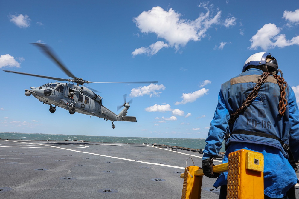 Carter Hall Conducts Flight Ops