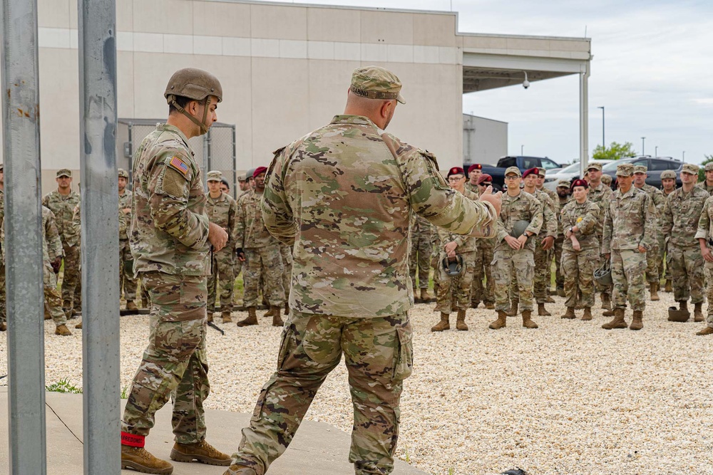 7th Special Forces Group (Airborne) Executes High-Stakes Parachute Jump for Training and Currency Maintenance