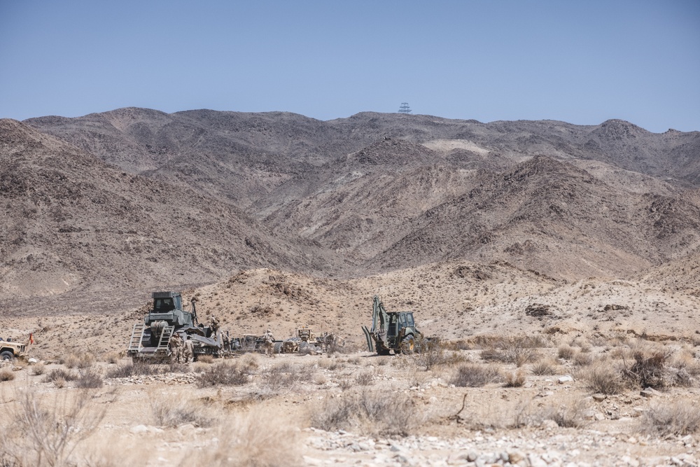 U.S. Marines with Combat Logistics Battalion 24 Conduct MAD MAX in Support of Fox Company (Day 1)