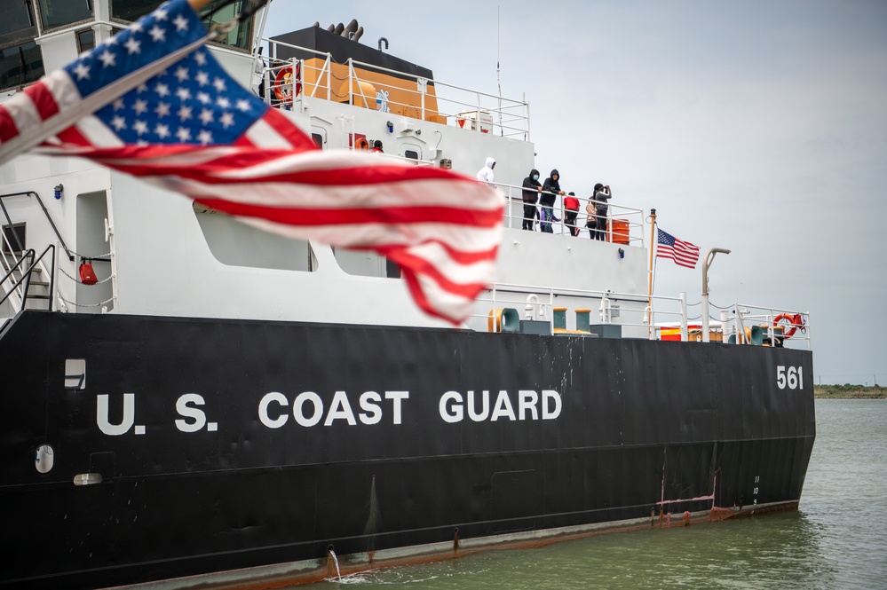 Coast Guard Base Galveston units host local high schoolers in Galveston, Texas