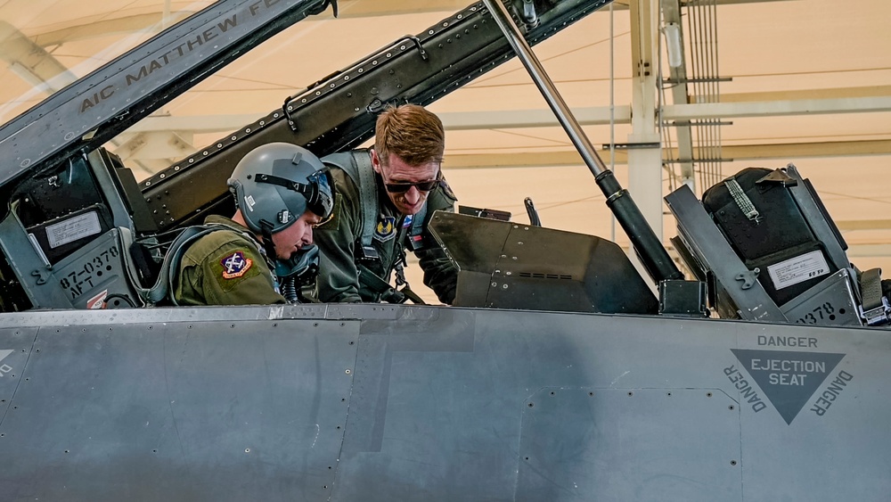 Week-long immersion brings Flight Test to life for USAFA cadets