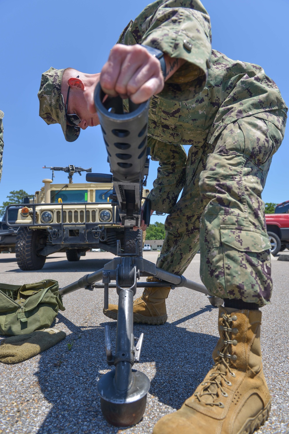 NMCB 11 Seabees learn about Crew-Served Weapons