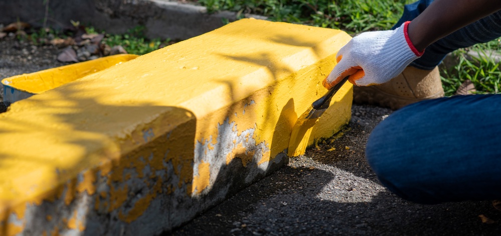 36th FSS volunteers beautify Senior Citizens Center