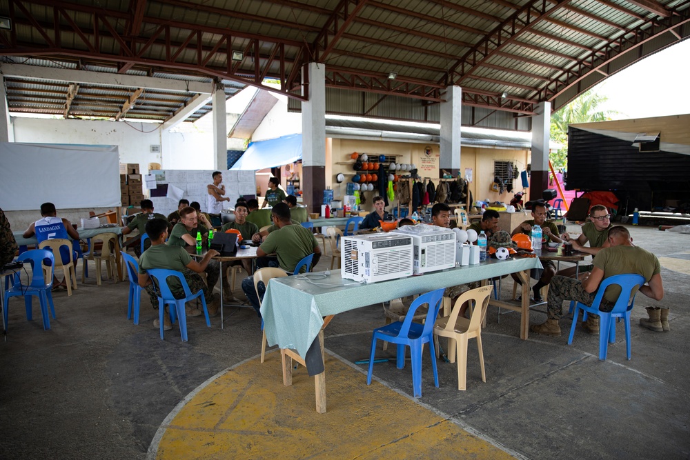 Balikatan 23 | 9th ESB, 355th AEW build health care clinic