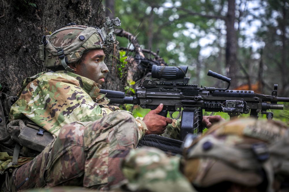 JRTC 23-07 Paratroopers Conduct A Patrol
