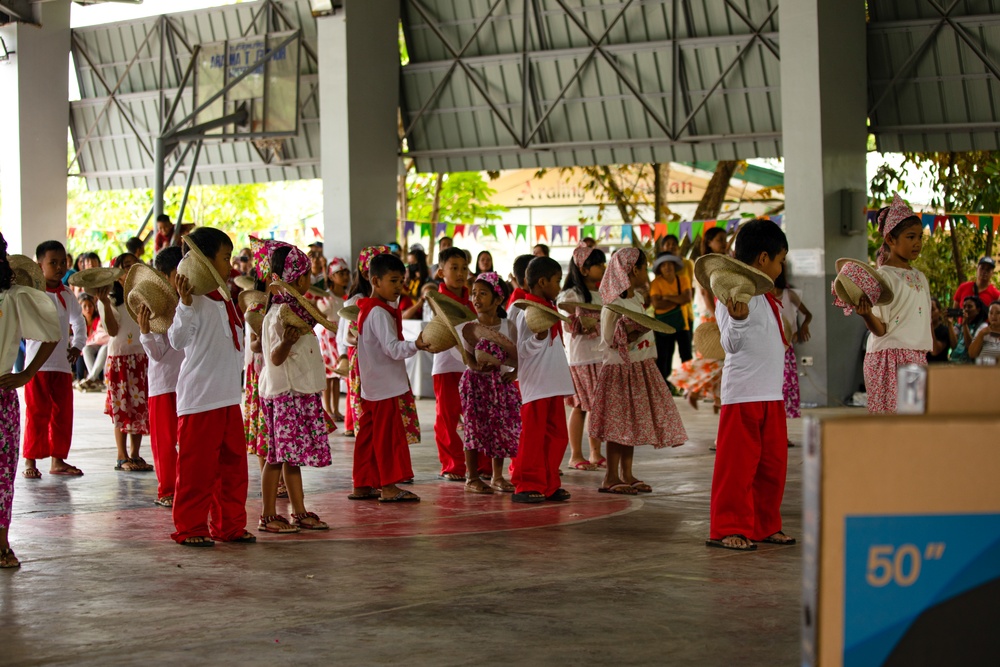 Balikatan 23 | Suklayin community holds engagement for U.S. Forces