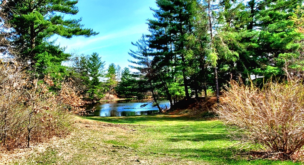 Fort McCoy’s Suukjak Sep Lake continues to be an easily accessible place of beauty at post’s Pine View Recreation Area